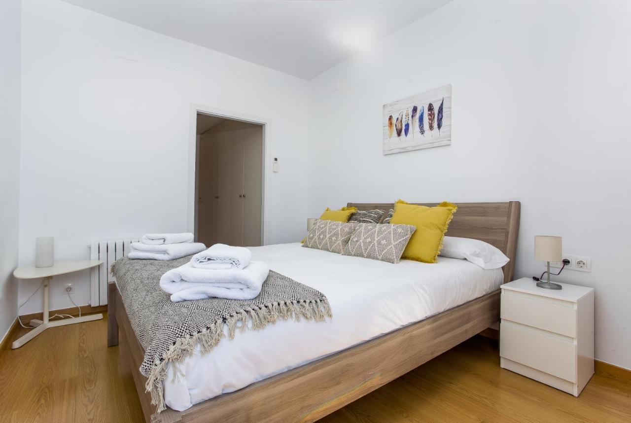 Lodging Apartments Beach Apartment Villa Olimpica Barcelona Exterior photo