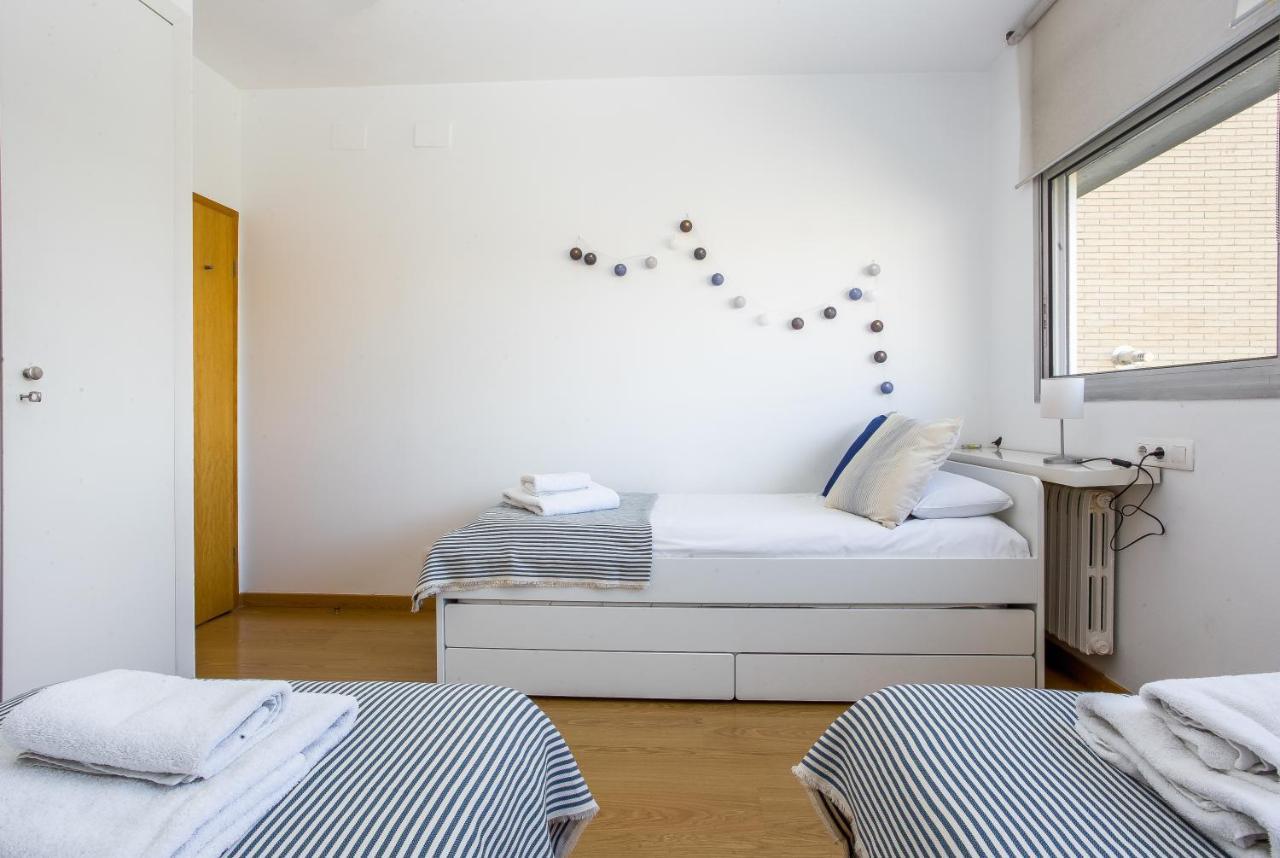 Lodging Apartments Beach Apartment Villa Olimpica Barcelona Exterior photo